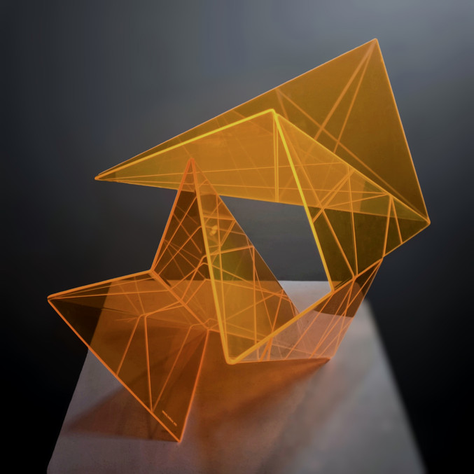 Miguel Bañuls | Origami Naranja flúor